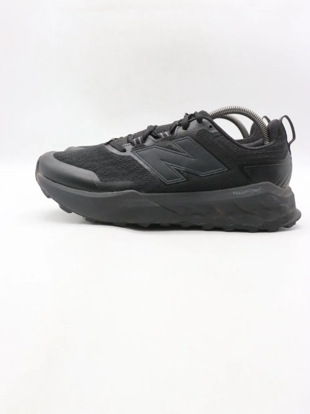New Balance Fresh Foam X Garoe V2 Men's 10 D Black Trail Running Shoes MTGAROK2